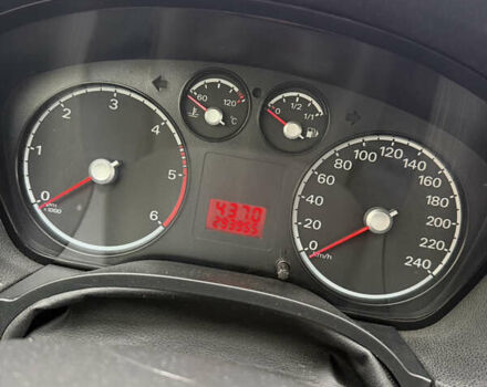 Сірий Форд Фокус, об'ємом двигуна 1.56 л та пробігом 294 тис. км за 5900 $, фото 7 на Automoto.ua