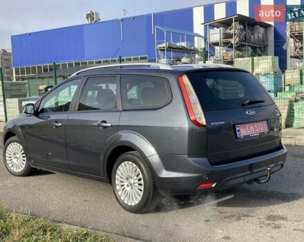 Серый Форд Фокус, объемом двигателя 1.6 л и пробегом 228 тыс. км за 6999 $, фото 3 на Automoto.ua