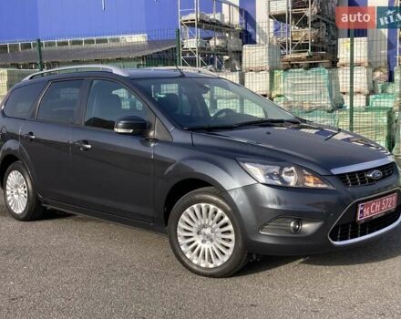 Серый Форд Фокус, объемом двигателя 1.6 л и пробегом 228 тыс. км за 6999 $, фото 4 на Automoto.ua