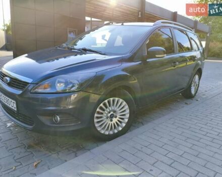 Сірий Форд Фокус, об'ємом двигуна 1.6 л та пробігом 273 тис. км за 6300 $, фото 2 на Automoto.ua