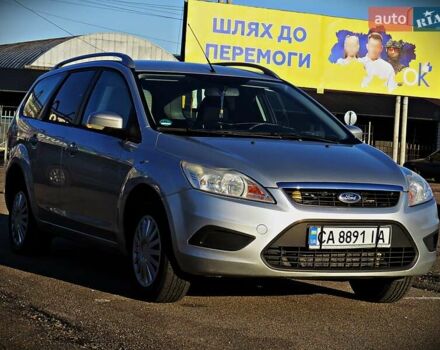 Серый Форд Фокус, объемом двигателя 1.6 л и пробегом 253 тыс. км за 5100 $, фото 1 на Automoto.ua