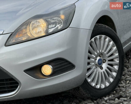 Сірий Форд Фокус, об'ємом двигуна 1.6 л та пробігом 251 тис. км за 6600 $, фото 14 на Automoto.ua