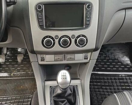 Серый Форд Фокус, объемом двигателя 1.6 л и пробегом 187 тыс. км за 5899 $, фото 14 на Automoto.ua