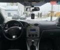 Сірий Форд Фокус, об'ємом двигуна 1.6 л та пробігом 312 тис. км за 4950 $, фото 6 на Automoto.ua