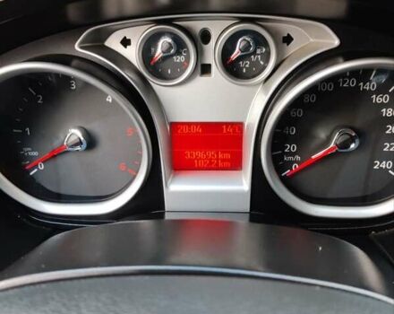 Сірий Форд Фокус, об'ємом двигуна 1.6 л та пробігом 339 тис. км за 4500 $, фото 9 на Automoto.ua