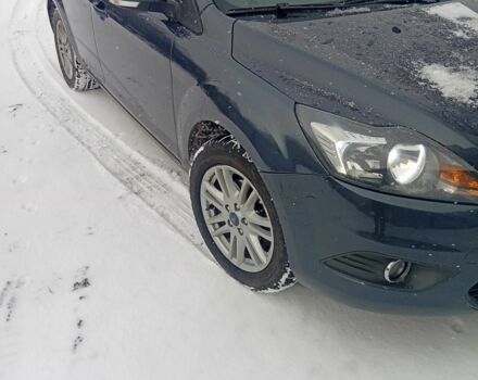 Сірий Форд Фокус, об'ємом двигуна 1.6 л та пробігом 2 тис. км за 6000 $, фото 4 на Automoto.ua