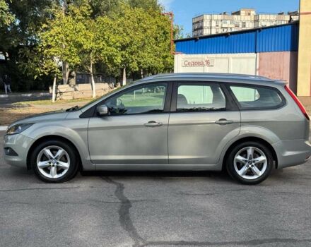 Сірий Форд Фокус, об'ємом двигуна 1.6 л та пробігом 300 тис. км за 5990 $, фото 1 на Automoto.ua