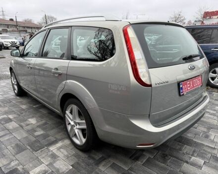 Серый Форд Фокус, объемом двигателя 1.6 л и пробегом 156 тыс. км за 6850 $, фото 6 на Automoto.ua