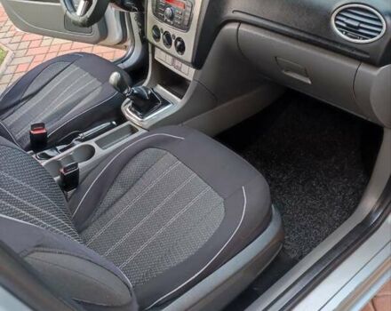 Сірий Форд Фокус, об'ємом двигуна 1.6 л та пробігом 339 тис. км за 4500 $, фото 7 на Automoto.ua