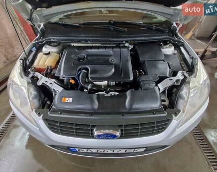 Сірий Форд Фокус, об'ємом двигуна 1.56 л та пробігом 332 тис. км за 3800 $, фото 5 на Automoto.ua