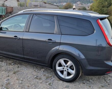 Серый Форд Фокус, объемом двигателя 1.6 л и пробегом 215 тыс. км за 5500 $, фото 3 на Automoto.ua