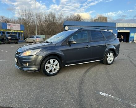 Серый Форд Фокус, объемом двигателя 1.6 л и пробегом 269 тыс. км за 4900 $, фото 2 на Automoto.ua