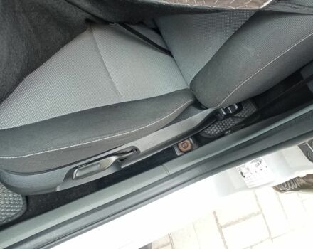 Серый Форд Фокус, объемом двигателя 1.6 л и пробегом 205 тыс. км за 5900 $, фото 7 на Automoto.ua