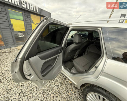 Сірий Форд Фокус, об'ємом двигуна 1.6 л та пробігом 251 тис. км за 6600 $, фото 41 на Automoto.ua