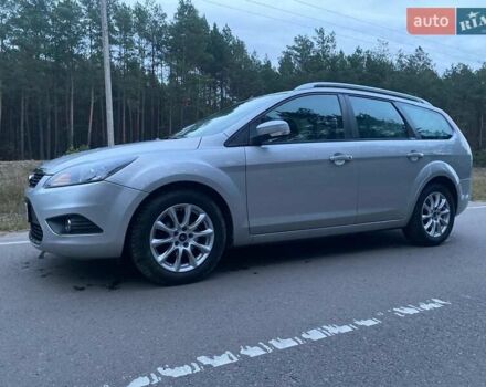 Серый Форд Фокус, объемом двигателя 1.6 л и пробегом 232 тыс. км за 5700 $, фото 4 на Automoto.ua