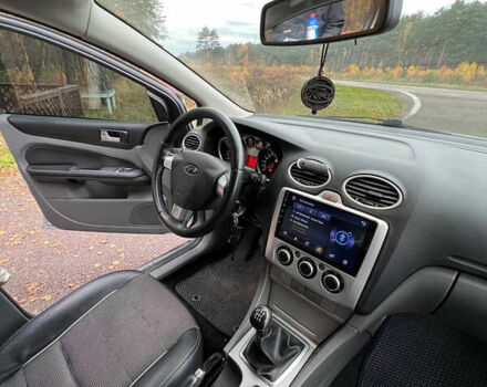 Сірий Форд Фокус, об'ємом двигуна 1.56 л та пробігом 245 тис. км за 6200 $, фото 14 на Automoto.ua