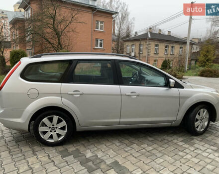 Серый Форд Фокус, объемом двигателя 1.6 л и пробегом 203 тыс. км за 6350 $, фото 2 на Automoto.ua