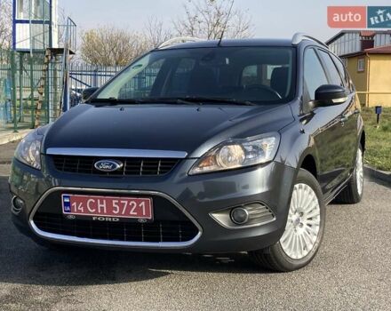 Серый Форд Фокус, объемом двигателя 1.6 л и пробегом 228 тыс. км за 6999 $, фото 5 на Automoto.ua