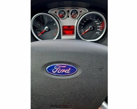 Серый Форд Фокус, объемом двигателя 1.6 л и пробегом 90 тыс. км за 6500 $, фото 7 на Automoto.ua