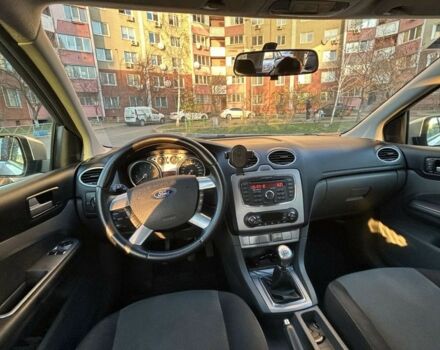 Сірий Форд Фокус, об'ємом двигуна 1.6 л та пробігом 266 тис. км за 5700 $, фото 5 на Automoto.ua