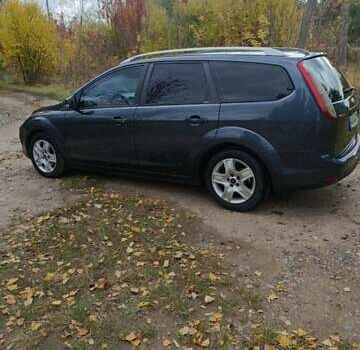 Серый Форд Фокус, объемом двигателя 1.6 л и пробегом 250 тыс. км за 4850 $, фото 2 на Automoto.ua