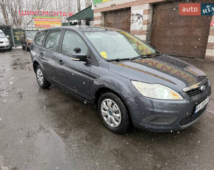 Сірий Форд Фокус, об'ємом двигуна 1.56 л та пробігом 294 тис. км за 5900 $, фото 2 на Automoto.ua