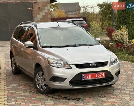 Серый Форд Фокус, объемом двигателя 1.6 л и пробегом 232 тыс. км за 6300 $, фото 6 на Automoto.ua