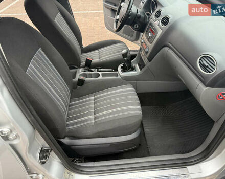 Сірий Форд Фокус, об'ємом двигуна 1.56 л та пробігом 187 тис. км за 5500 $, фото 28 на Automoto.ua