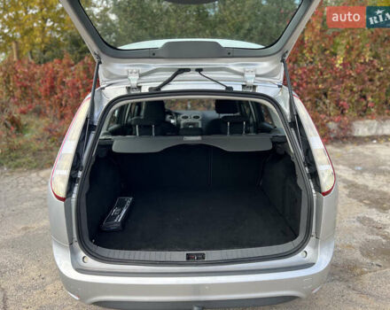 Сірий Форд Фокус, об'ємом двигуна 1.6 л та пробігом 207 тис. км за 6150 $, фото 14 на Automoto.ua