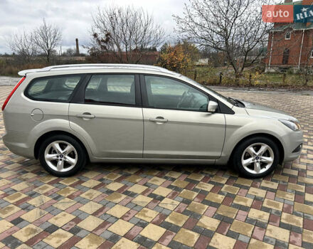 Сірий Форд Фокус, об'ємом двигуна 1.6 л та пробігом 200 тис. км за 5990 $, фото 11 на Automoto.ua