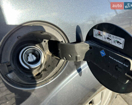 Серый Форд Фокус, объемом двигателя 1.6 л и пробегом 270 тыс. км за 5999 $, фото 19 на Automoto.ua