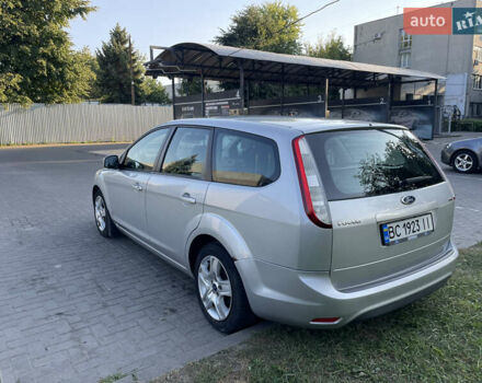 Серый Форд Фокус, объемом двигателя 1.56 л и пробегом 198 тыс. км за 6000 $, фото 3 на Automoto.ua