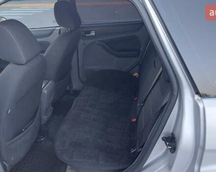 Сірий Форд Фокус, об'ємом двигуна 1.56 л та пробігом 262 тис. км за 5100 $, фото 4 на Automoto.ua