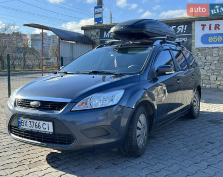 Серый Форд Фокус, объемом двигателя 1.6 л и пробегом 270 тыс. км за 5999 $, фото 1 на Automoto.ua