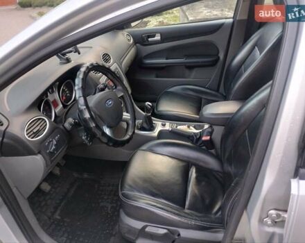 Серый Форд Фокус, объемом двигателя 1.6 л и пробегом 209 тыс. км за 4999 $, фото 16 на Automoto.ua