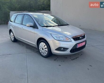 Серый Форд Фокус, объемом двигателя 1.6 л и пробегом 237 тыс. км за 5400 $, фото 3 на Automoto.ua