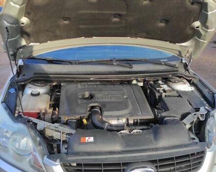 Серый Форд Фокус, объемом двигателя 1.6 л и пробегом 287 тыс. км за 5800 $, фото 8 на Automoto.ua