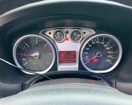 Серый Форд Фокус, объемом двигателя 1.75 л и пробегом 325 тыс. км за 5750 $, фото 16 на Automoto.ua