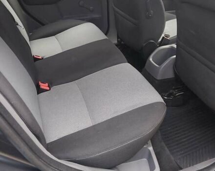 Серый Форд Фокус, объемом двигателя 1.56 л и пробегом 284 тыс. км за 4900 $, фото 6 на Automoto.ua