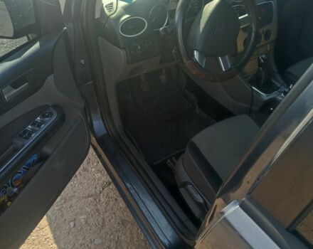 Серый Форд Фокус, объемом двигателя 1.6 л и пробегом 296 тыс. км за 5035 $, фото 6 на Automoto.ua