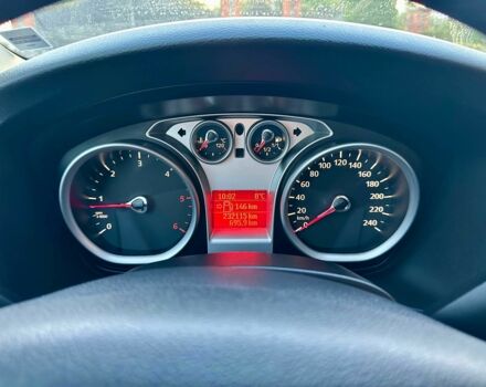 Серый Форд Фокус, объемом двигателя 1.6 л и пробегом 232 тыс. км за 6300 $, фото 8 на Automoto.ua