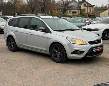 Сірий Форд Фокус, об'ємом двигуна 1.6 л та пробігом 300 тис. км за 5440 $, фото 2 на Automoto.ua