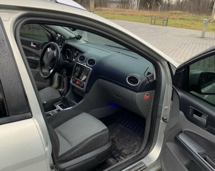 Серый Форд Фокус, объемом двигателя 1.75 л и пробегом 325 тыс. км за 5750 $, фото 23 на Automoto.ua