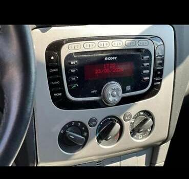 Серый Форд Фокус, объемом двигателя 1.6 л и пробегом 218 тыс. км за 6000 $, фото 15 на Automoto.ua