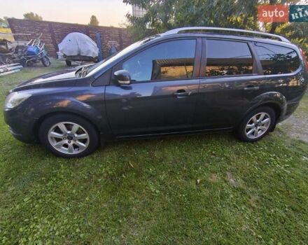 Серый Форд Фокус, объемом двигателя 2 л и пробегом 217 тыс. км за 6200 $, фото 5 на Automoto.ua