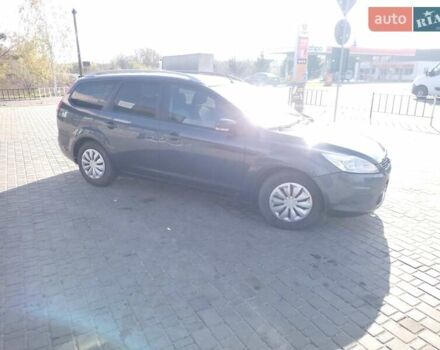 Серый Форд Фокус, объемом двигателя 1.6 л и пробегом 261 тыс. км за 5500 $, фото 1 на Automoto.ua