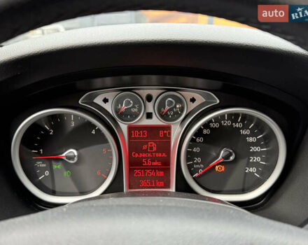 Сірий Форд Фокус, об'ємом двигуна 1.6 л та пробігом 341 тис. км за 6600 $, фото 45 на Automoto.ua