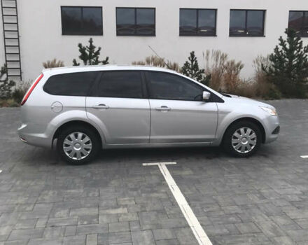 Серый Форд Фокус, объемом двигателя 1.56 л и пробегом 326 тыс. км за 5900 $, фото 3 на Automoto.ua