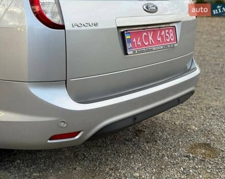 Сірий Форд Фокус, об'ємом двигуна 1.6 л та пробігом 228 тис. км за 4850 $, фото 11 на Automoto.ua