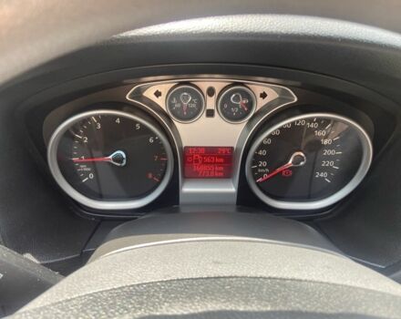 Серый Форд Фокус, объемом двигателя 1.6 л и пробегом 167 тыс. км за 6100 $, фото 5 на Automoto.ua